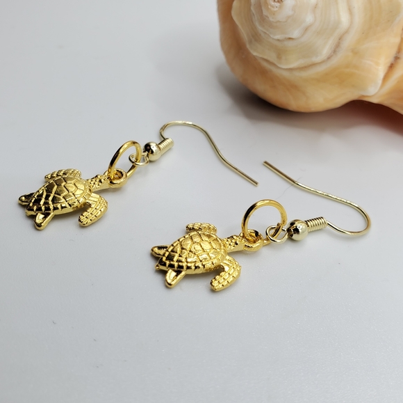 Gold plated 925 silver sea turtle earrings handmade stamped - Picture 5 of 8
